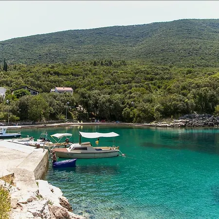 Little Paradise Osobjava